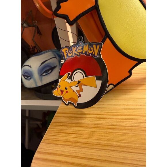 Pokémon Charmander Crossbody Bag by Danielle Nicole (NWT) - Picture 2 of 8